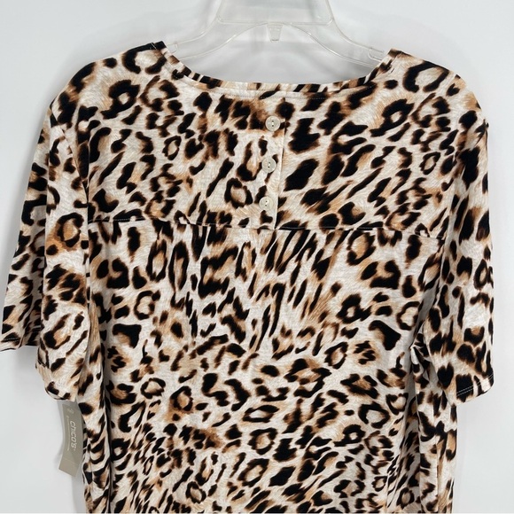CHICO'S Womens Animal Print Top Leopard Short Sleeve Stretch NWT Size 4 (2X) - Picture 10 of 11